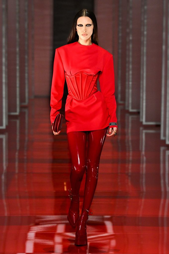 Versace Latex Leggings Clothing Fashion Fall-Winter 22 Collection at Milan Fashion Week