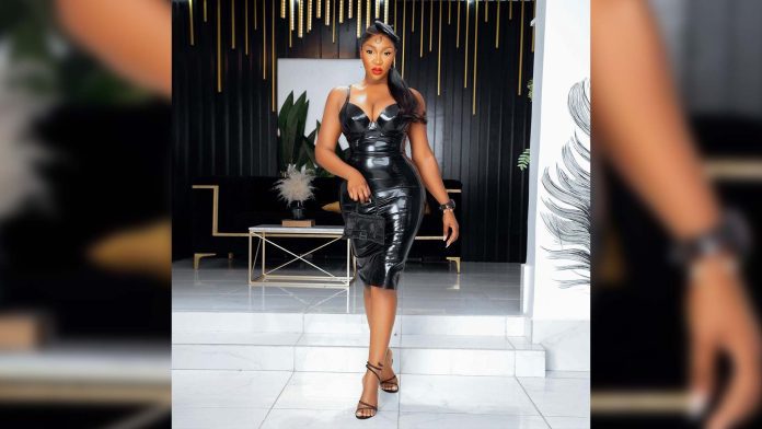 idia-aisien-atsuko-kudo-latex-fashion-clothing-the-setup-2-movie-premiere-header Idia Aisien wears Atsuko Kudo Latex fashion clothing dress for The Setup 2 movie premiere