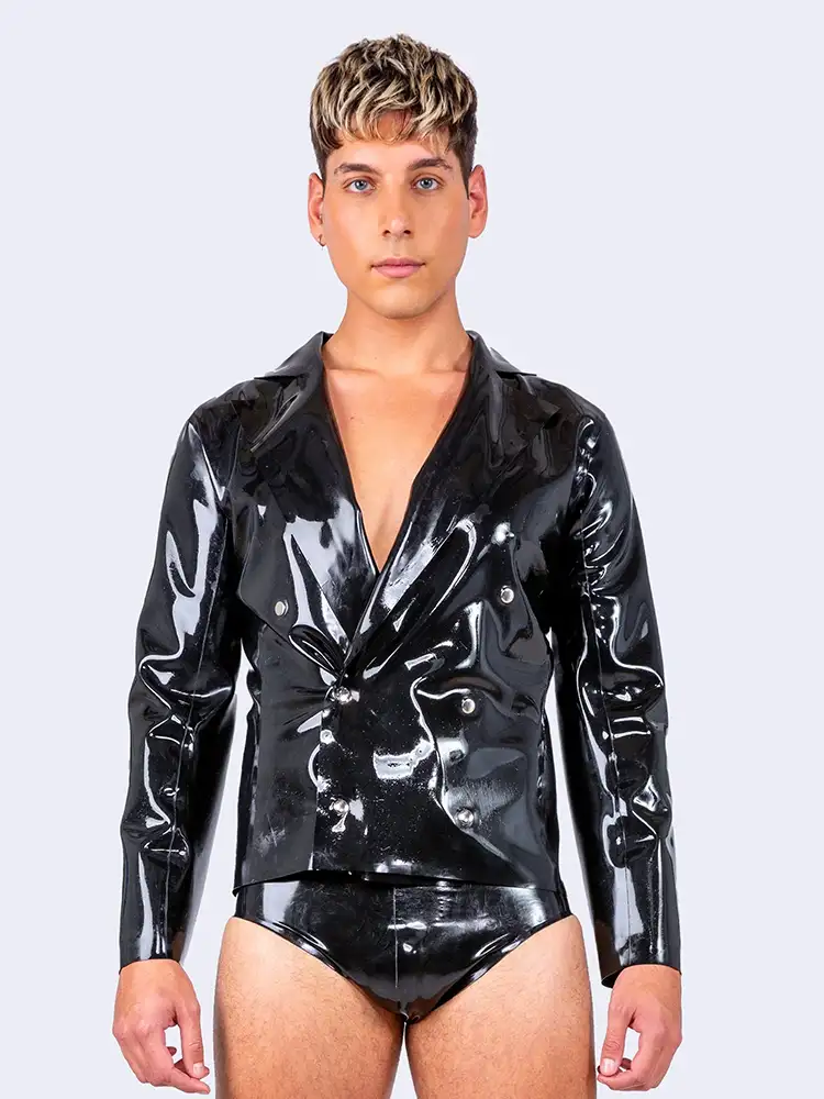 The Tuxedo blazer is one of the many staple items in the Bonyx collection