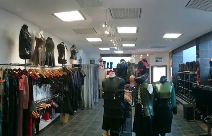 latex-fashion-design-latex-fashion-clothing-directory01 Latex Fashion Design Latex Clothing Fashion Directory